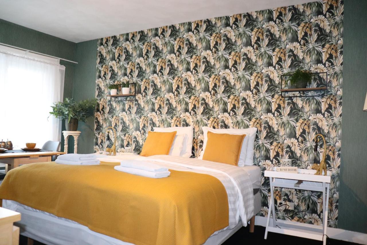 Bed & Breakfast Hotel Зандфорт Экстерьер фото