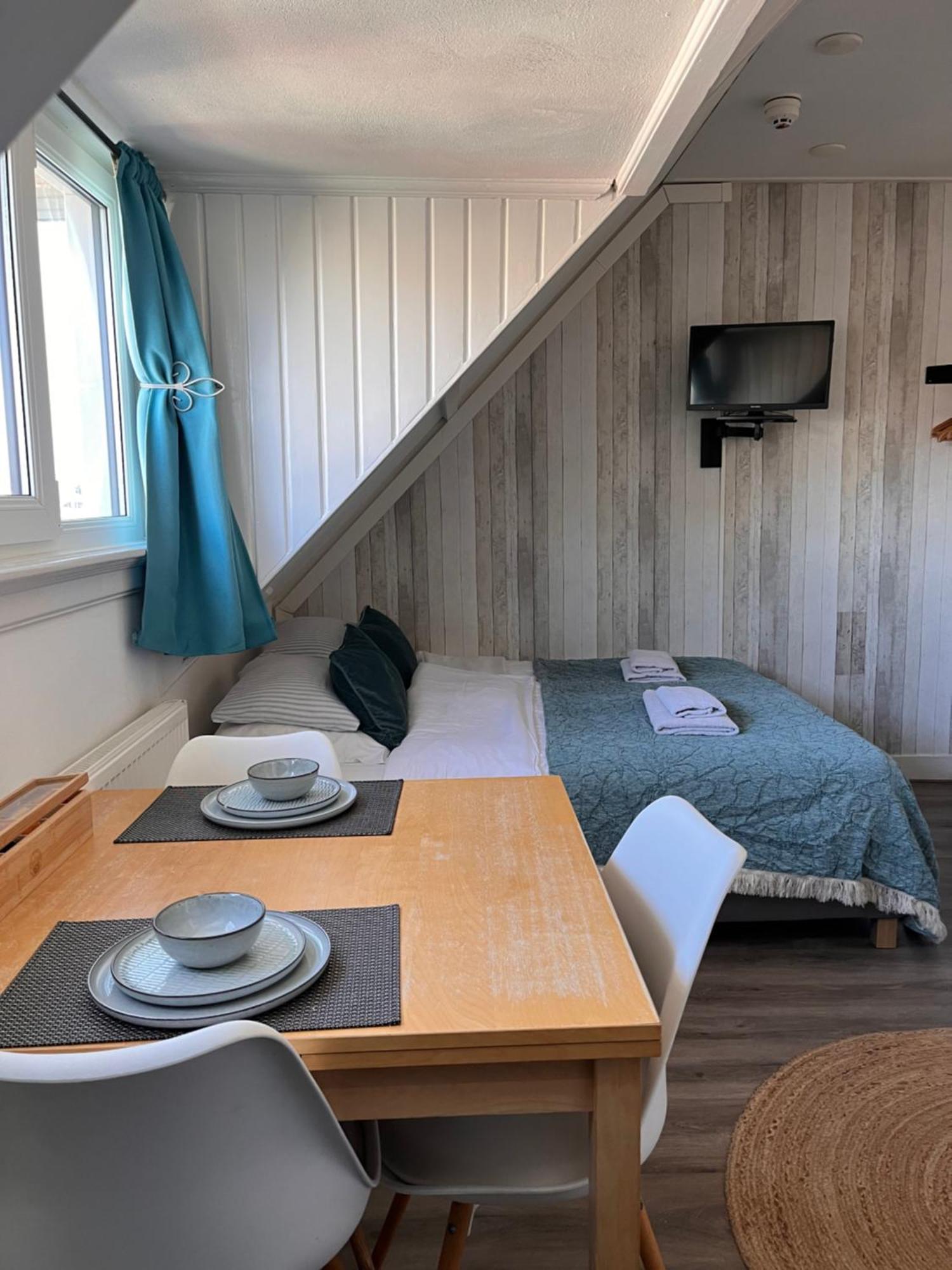 Bed & Breakfast Hotel Зандфорт Экстерьер фото
