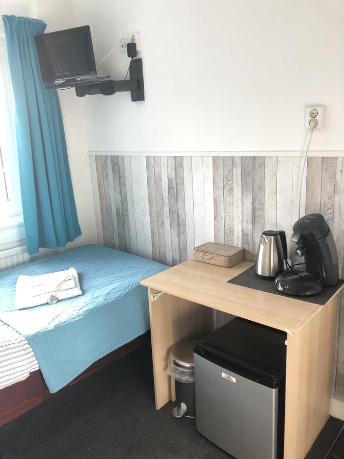 Bed & Breakfast Hotel Зандфорт Экстерьер фото